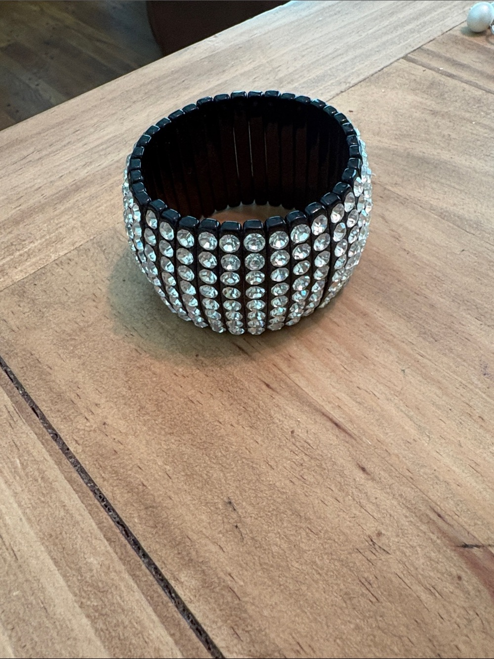 belk Black and Clear Crystal Stretch Bracelet